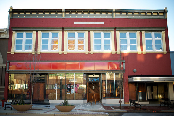Milledgeville - 2011 - Happy Hour (Building)