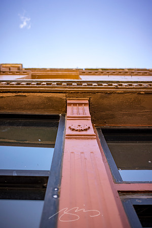 Sandersville - October 2022 - 22 - Column Detail, 116 E. Haynes St