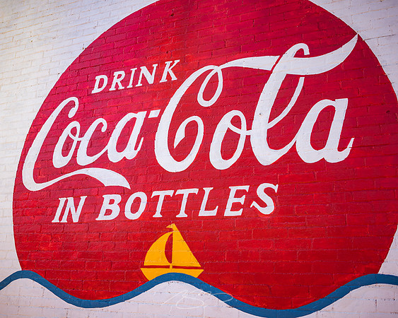 Sandersville - October 2022 - 28 - Drink Coke, Get Waves
