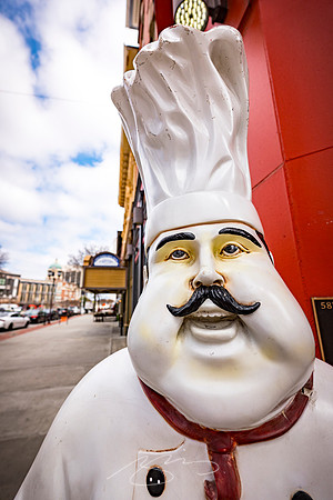 Macon - Mar 2026 - 21 - Fatty and his Pizza Joint, Cherry and Second Sts.