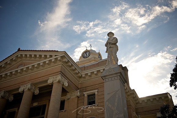 The CSA Soldier and the Hero Courthouse, Thomaston