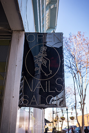 Jackson - Feb 2023 - 12 - Nail Salon Sign, 32 Oak St., Jackson