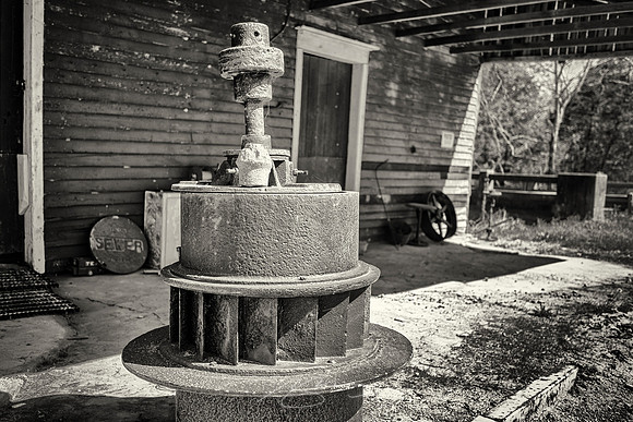 Milledgeville - Spring 2023 - 3 - Old O'Quinn Mill (Wheel)