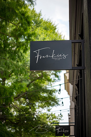 Macon - June 2023 - 20 - Frankie's Sign(s), 552 Cherry St