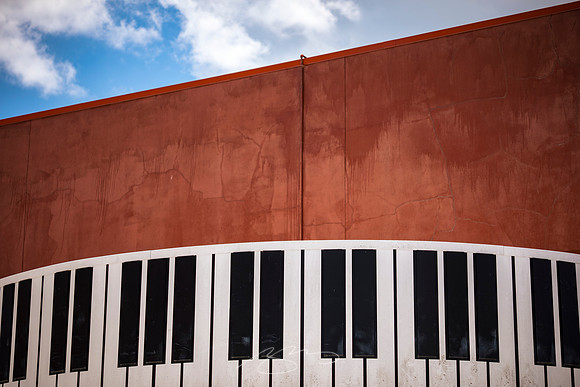 Macon - July 2023 - 13 - Visit Macon's Keyboard Building Detail, 450 MLK Blvd