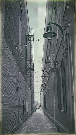 Downtown-2021Apr-13