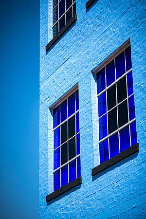 Augusta - September 2023 - 6 - Blue Against Blue Against Blue, 943 Ellis St