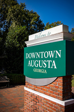 Augusta - September 2023 - 17 - Downtown Augusta Sign, Augusta Common, Broad St