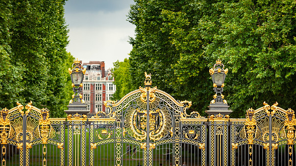 London-1-25