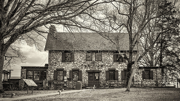 2022-9 - FDR State Park Office (B&W Study), Pine Mountain