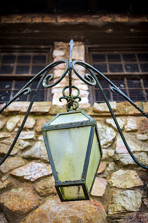 2022-12 - Latern, FDR State Park Office
