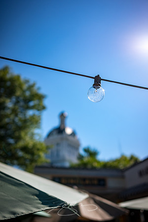Madison - Jun+Jul 2022 - 55 - Umbrellas and Lightbulb with Courthouse, Downtown