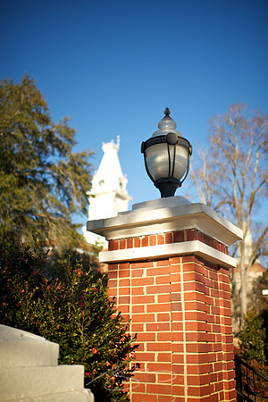 Milledgeville - 2011 - Courthouse and Pillar