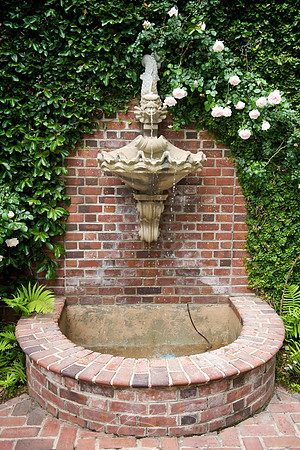 Garden Tour - 607 College - 36