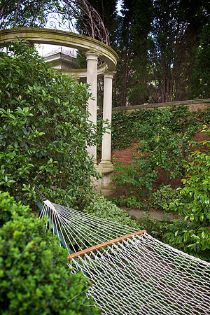 Garden Tour - 607 College - 26
