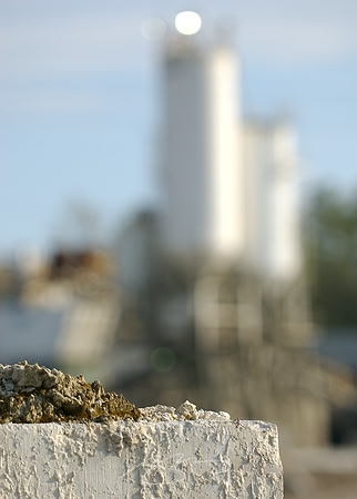 Cement (Plant)