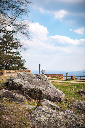 2022-20 - FDR State Park Overlook- Rocks