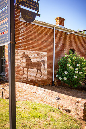 Madison - Jun+Jul 2022 - 99 - Livery Stables Building Paint #2, Amici Madison, W. Washington St