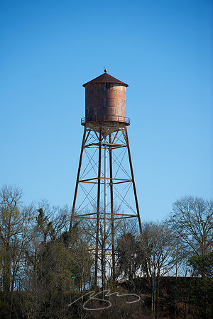Water Tower (Near Chatahoochee)
