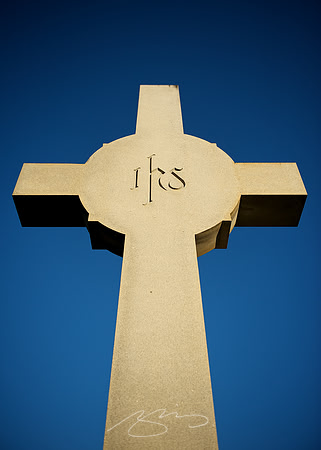 Crossed Blue